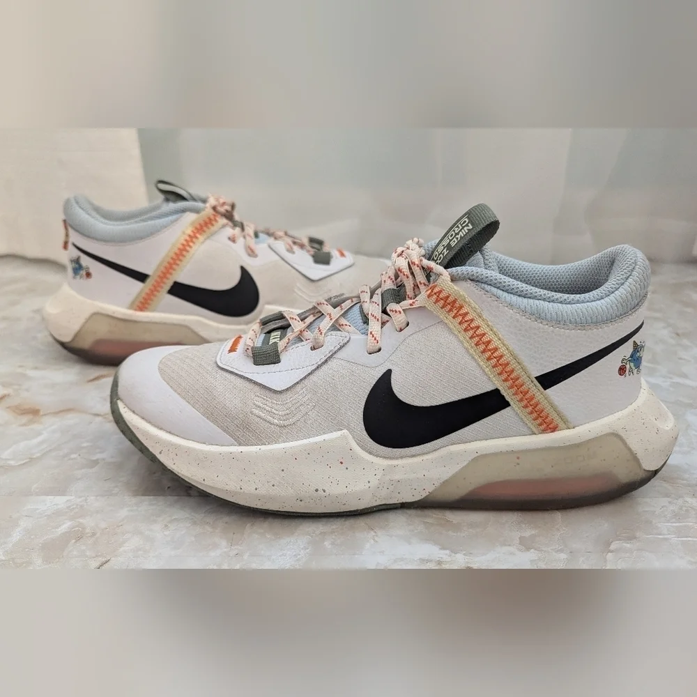 Nike Air Zoom Crossover Basketball Shoes Size 7Y